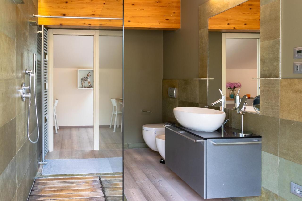 Charming Loft - Private Hot Tub & Free Parking Gasthof *